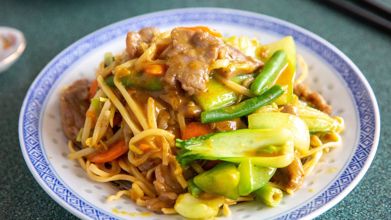 7. Beef Satay Noodle