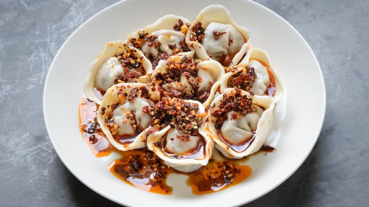 Szechuan Pork Dumplings, Sweet Soy & Chilli (6)