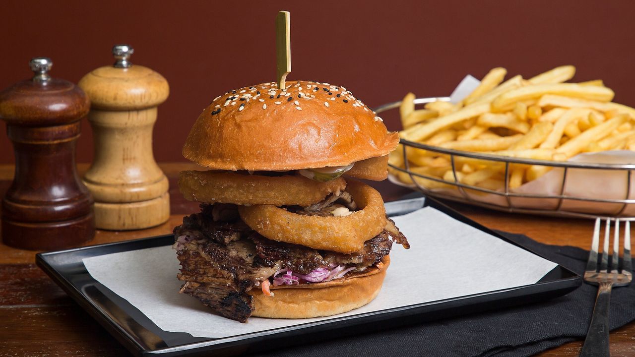 The 'Dubya' BBQ Bristket Burger