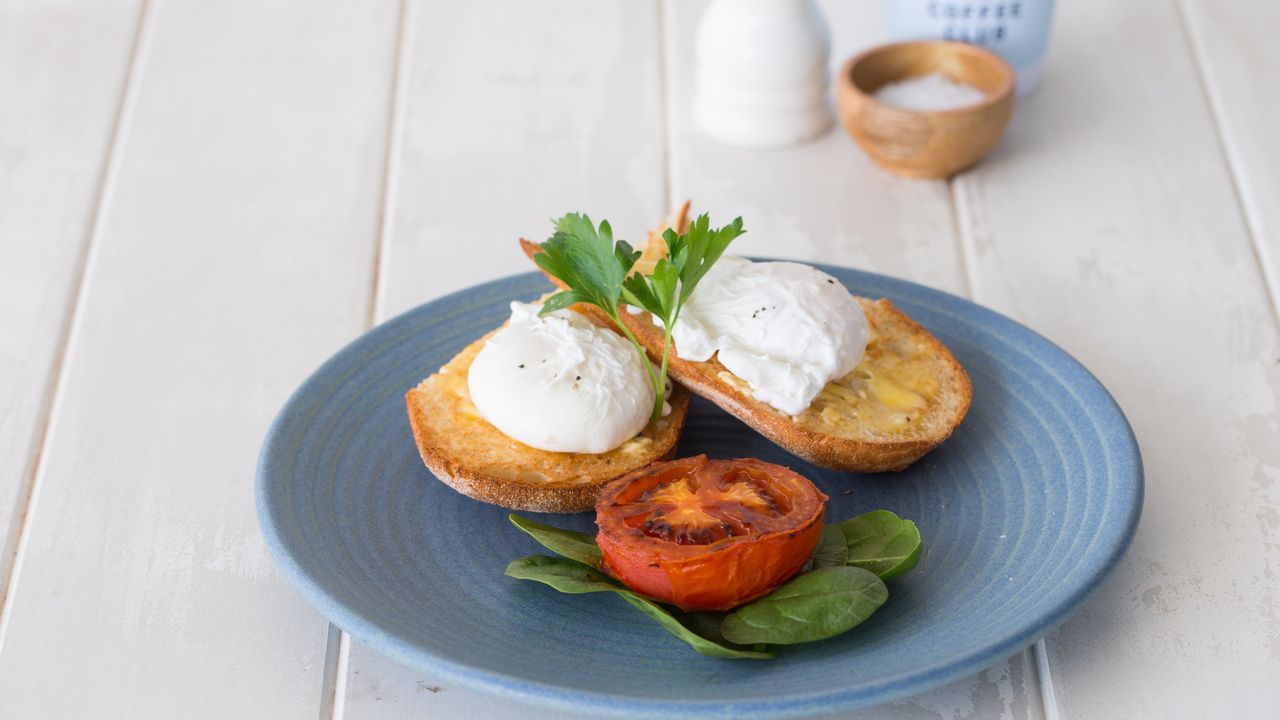 Eggs Tomato and Toast