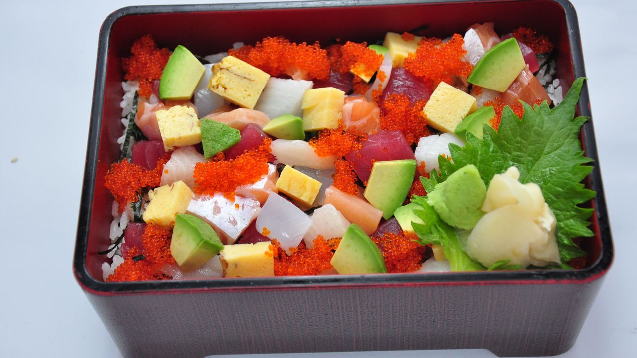 Chirashi Sushi