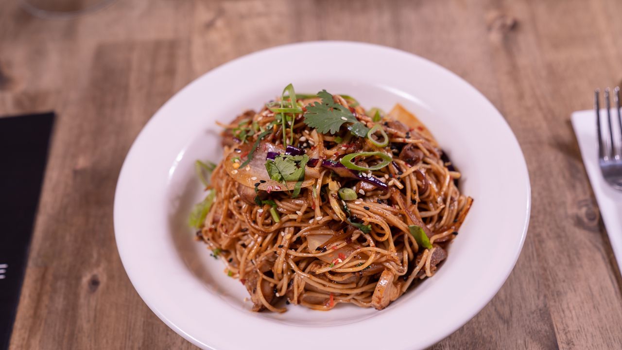 Chicken Chow Mein (DF)
