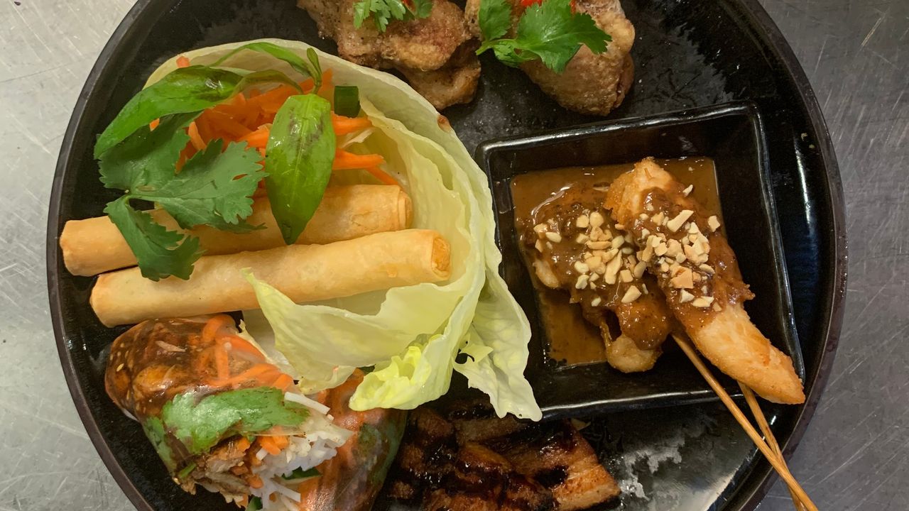 Mixed Entree Platter