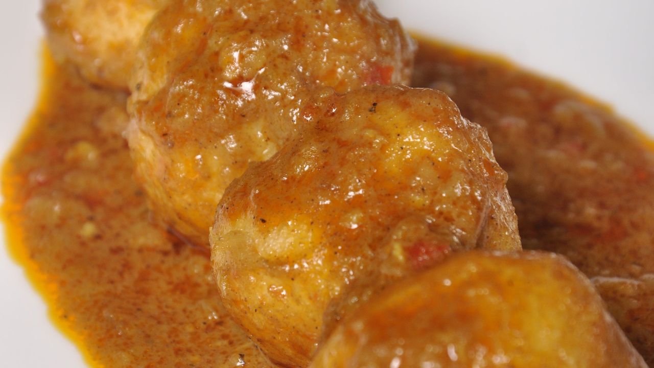 Curry Fish Balls (4pcs)