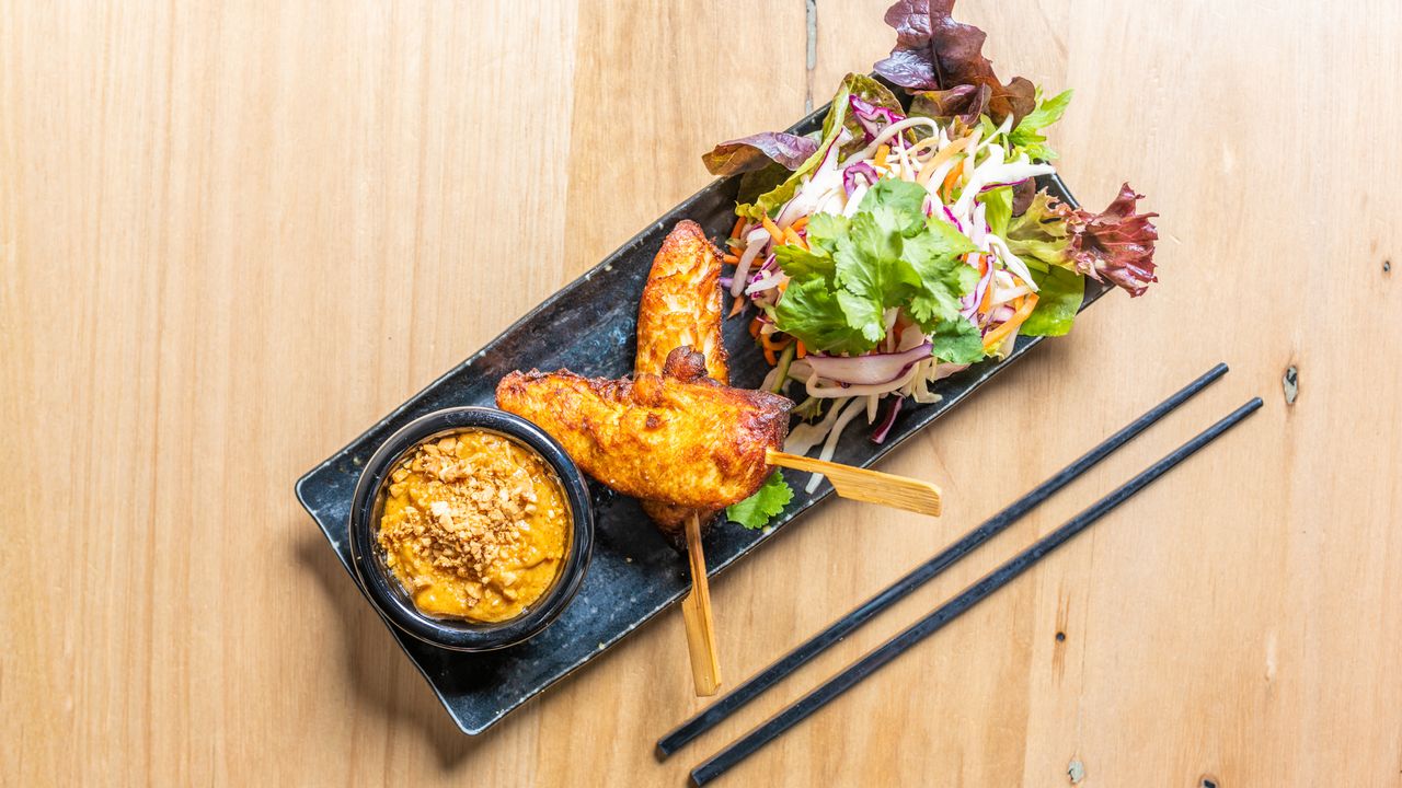 Satay Chicken Skewers (2pc)