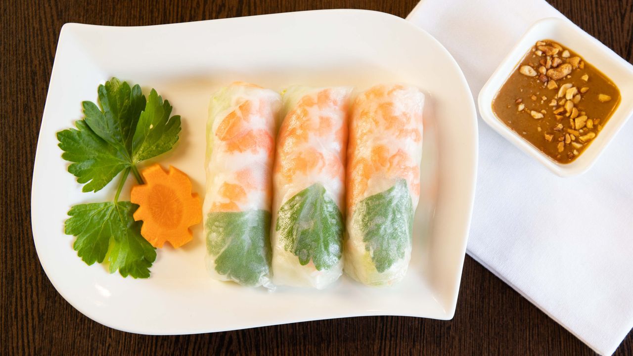 Vietnamese Rice Paper Roll (3)