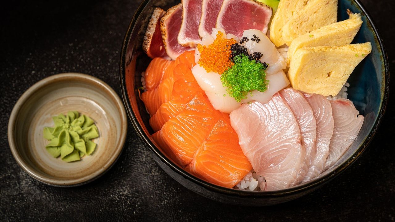 D13. CHIRASHI DON
