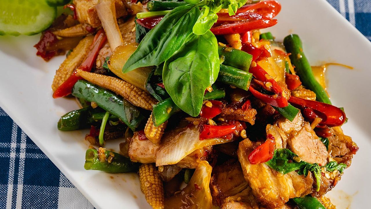 Gra Prao Moo Krob (Spicy)