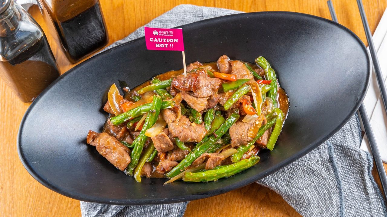 Stir Fried Chilli Beef (main)