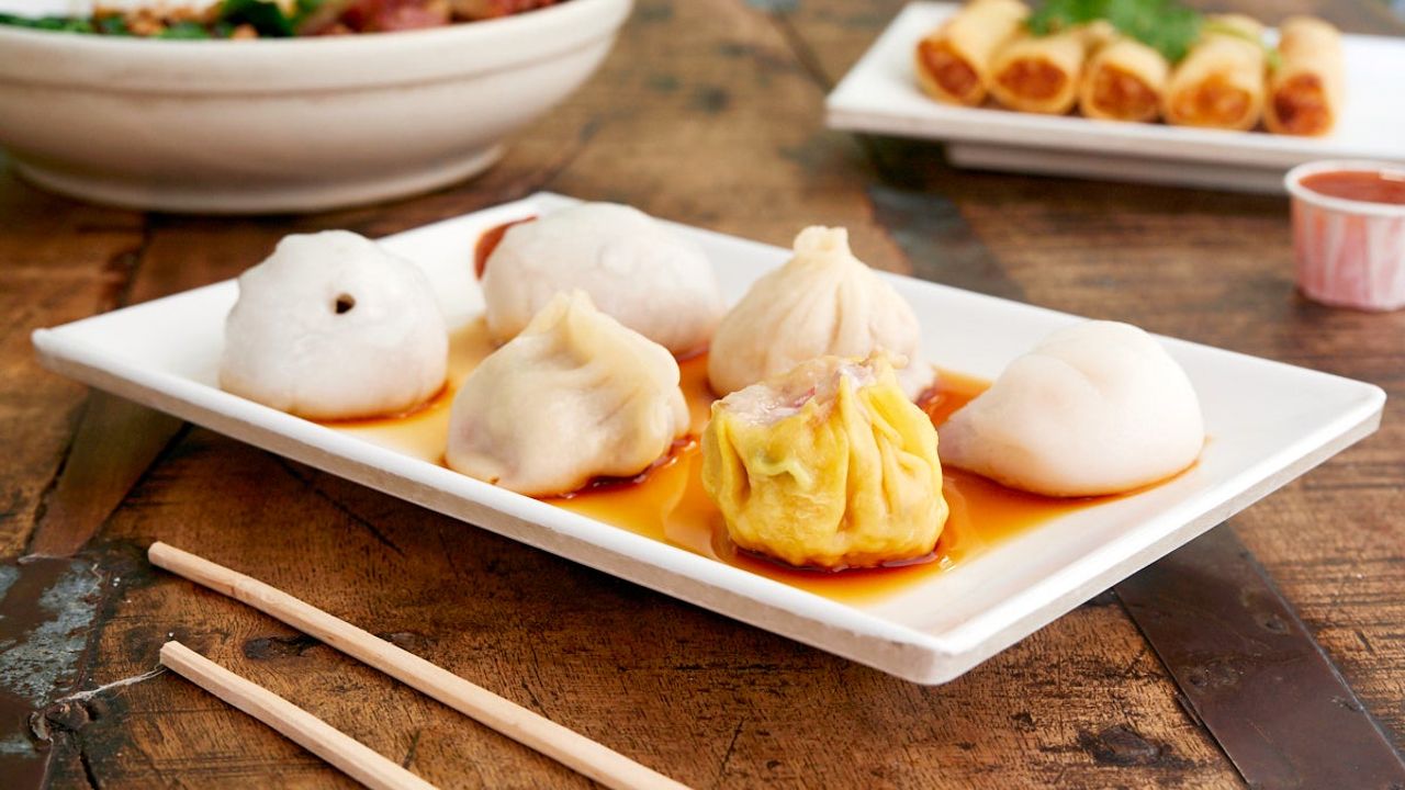 Mixed Dumpling Plate (6 Pieces)