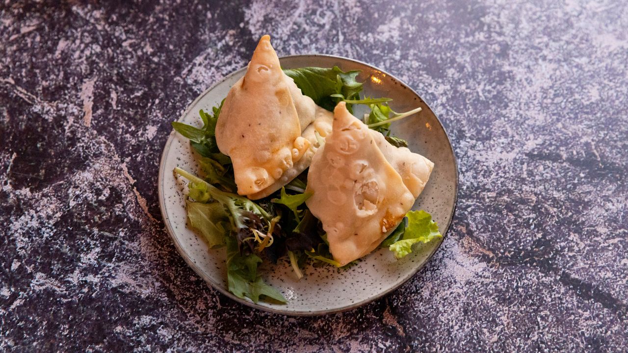 Vegetable Samosa (2pcs)