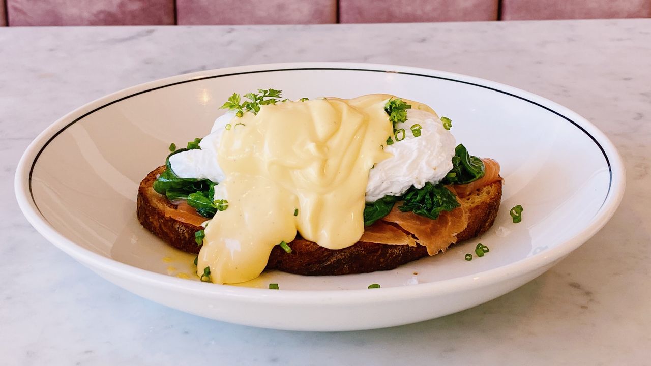 Eggs Benedict