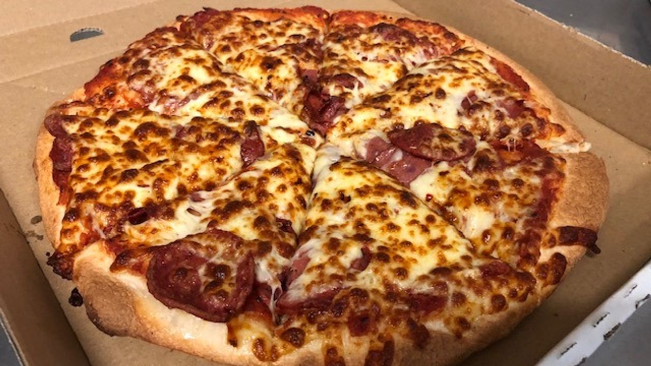 20 Pepperoni