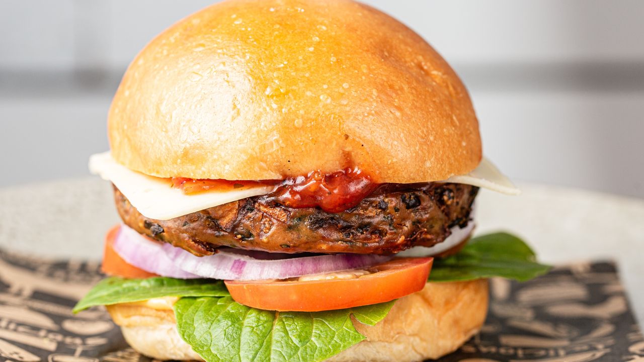 Veggie Garden (Add Softdrink Can)