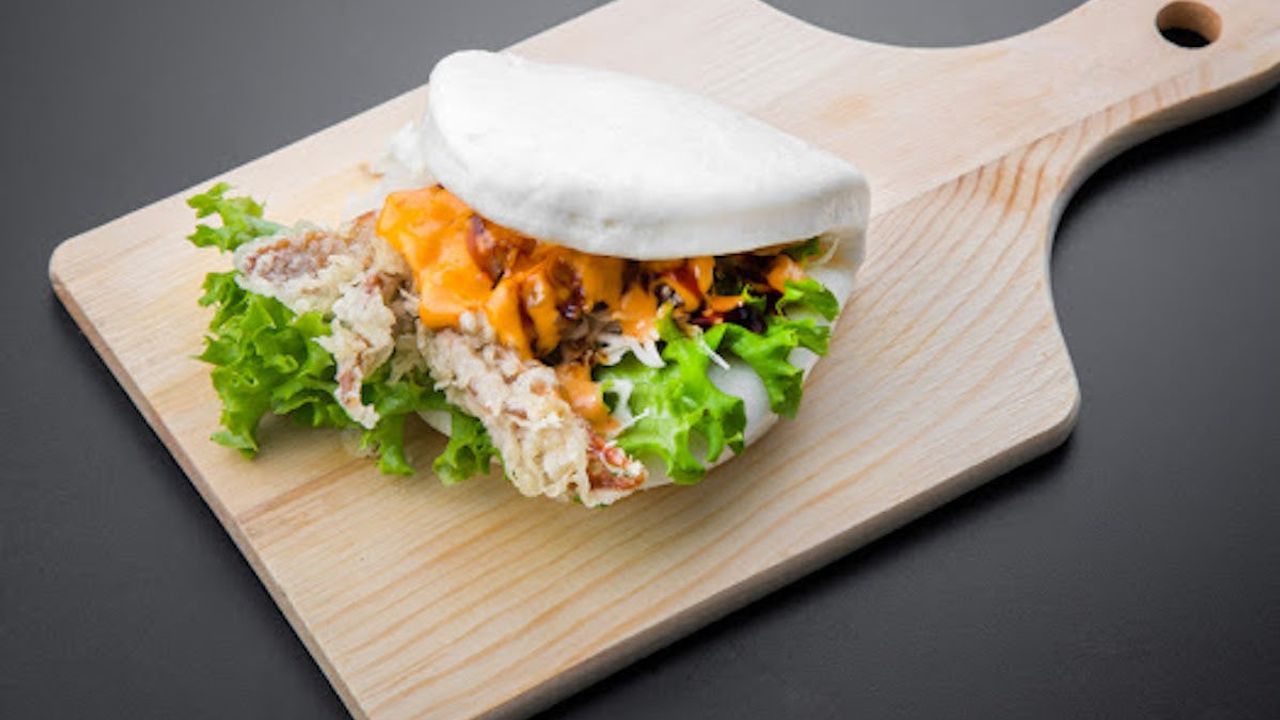 Japanese Style Soft Shell Crab Bao (1pc)