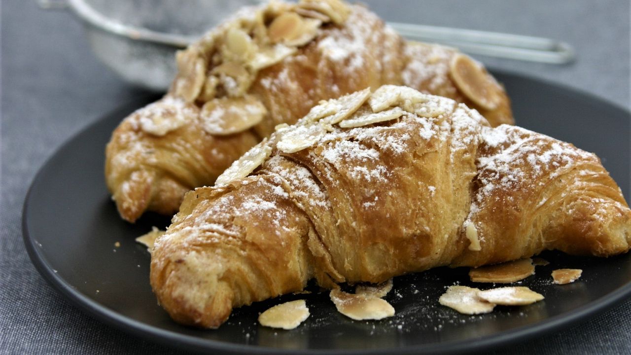 Almond Croissant