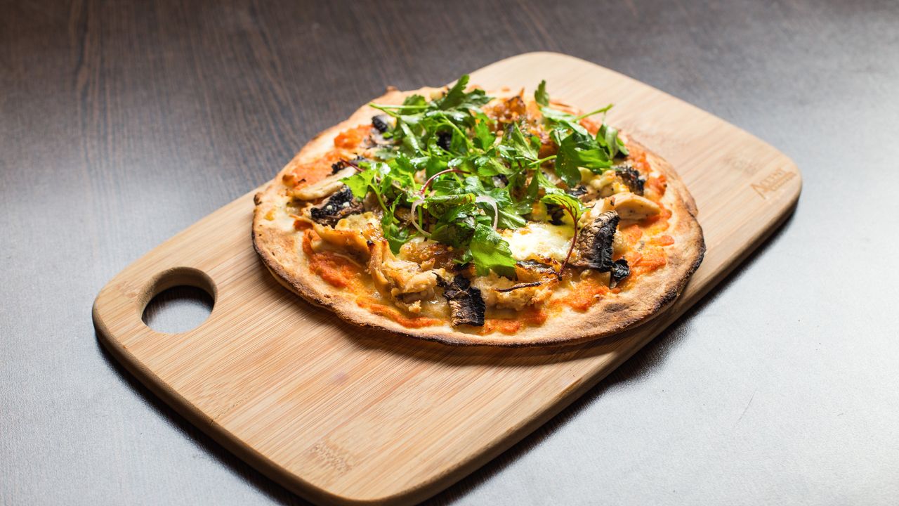 Roast Chicken Wood Fired Pizza 10”