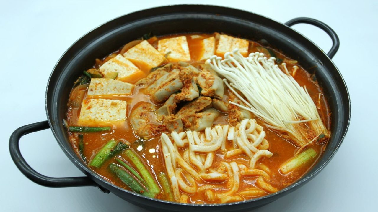 (L) Beef Intestine Stew