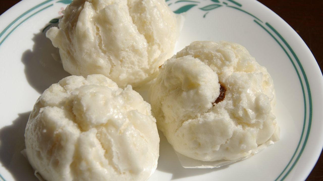 Steamed BBQ Pork Buns (3 )