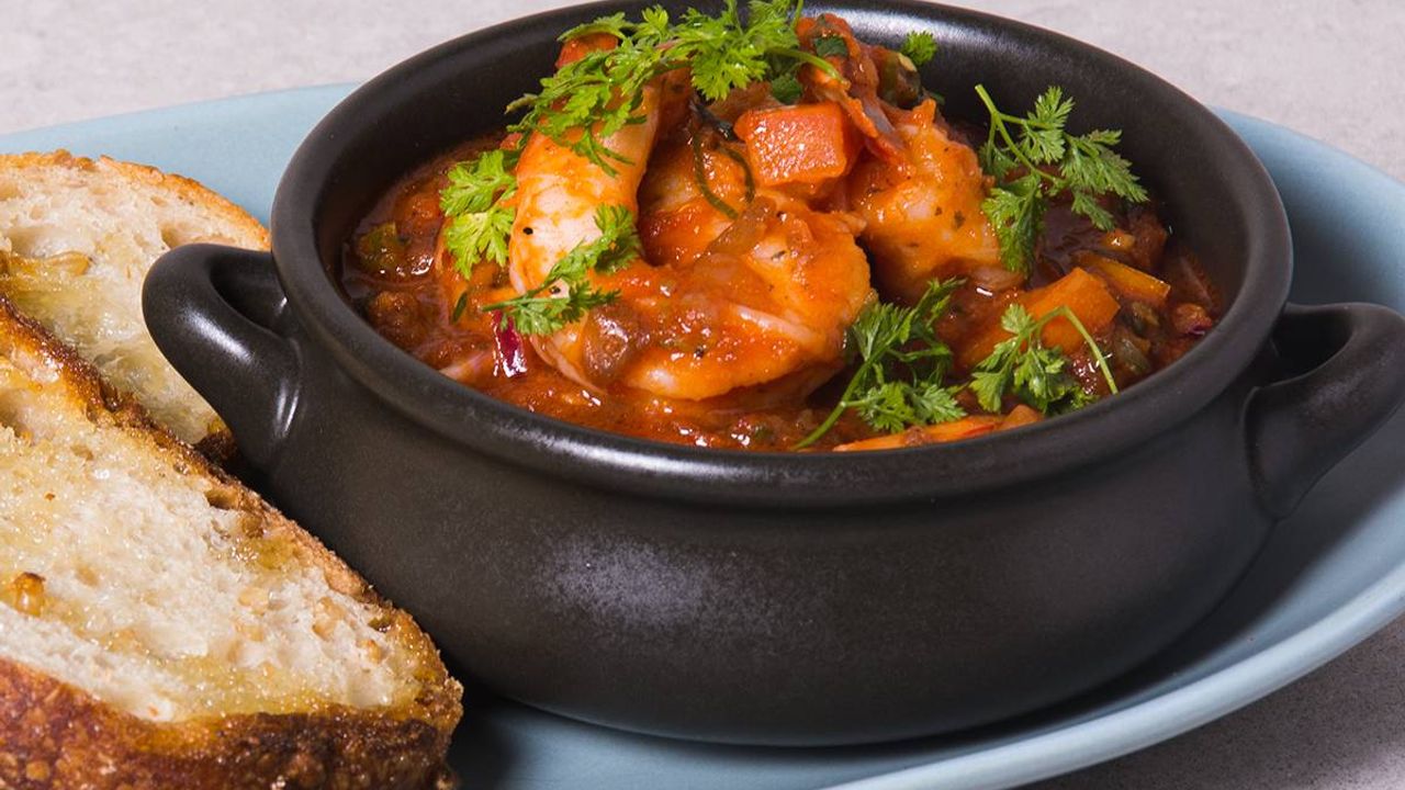 Chilli Prawn Hotpot