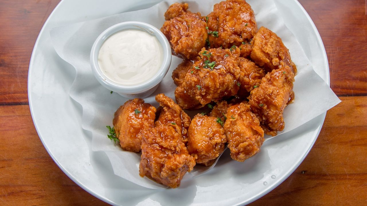 10 Boneless Wings