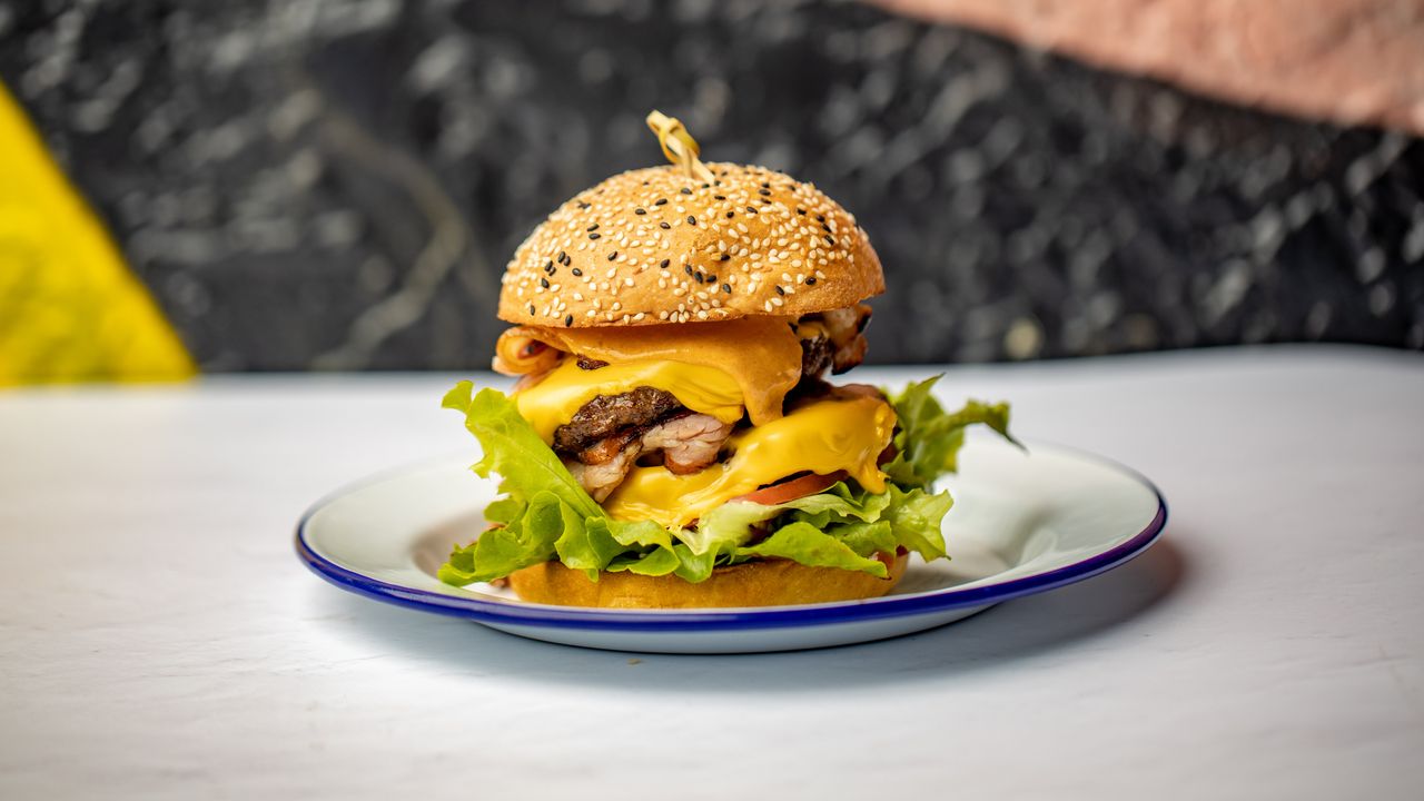 Zeus Burger
