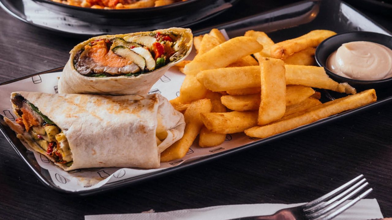 Veggie KO Wrap with Fries