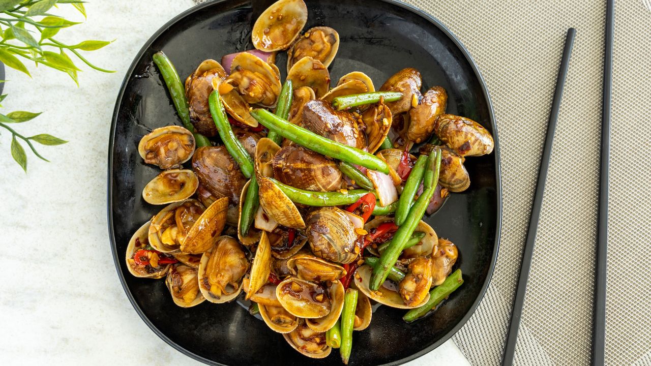 Sambal Clams