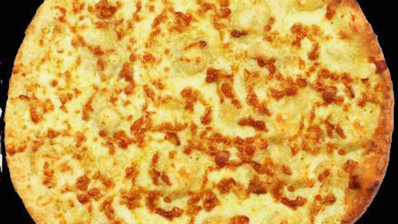 Medium Focaccia Garlic and Cheese (5305 kJ)