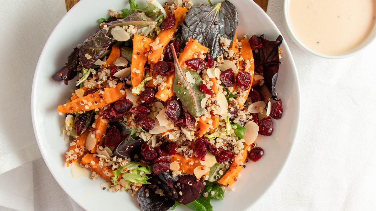 ORGANIC QUINOA AND ROASTED SWEET POTATOES