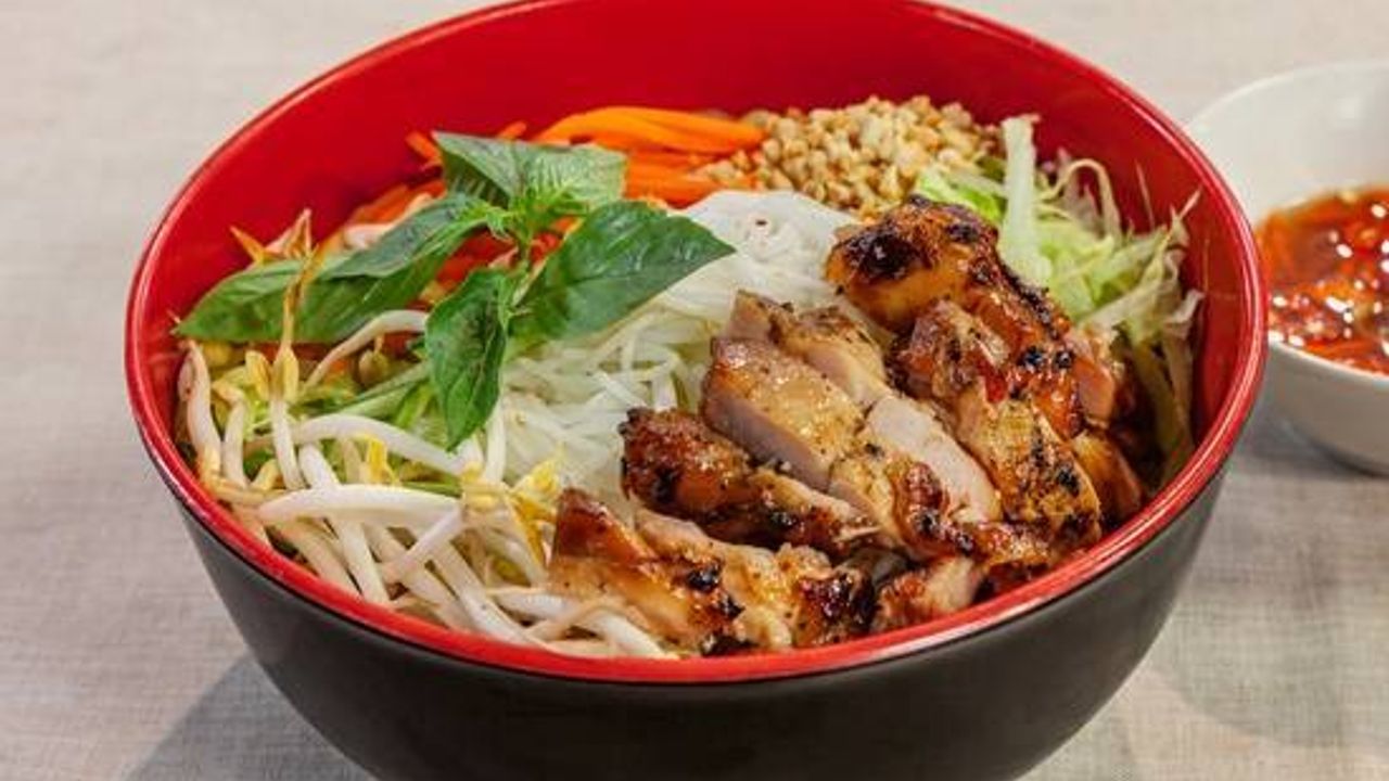 Sweet Chili Chicken noodle salad