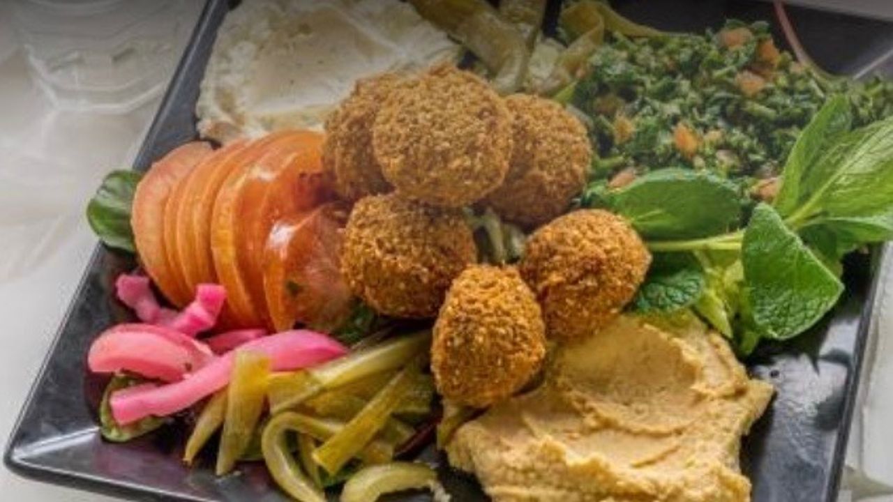 Falafel Meal