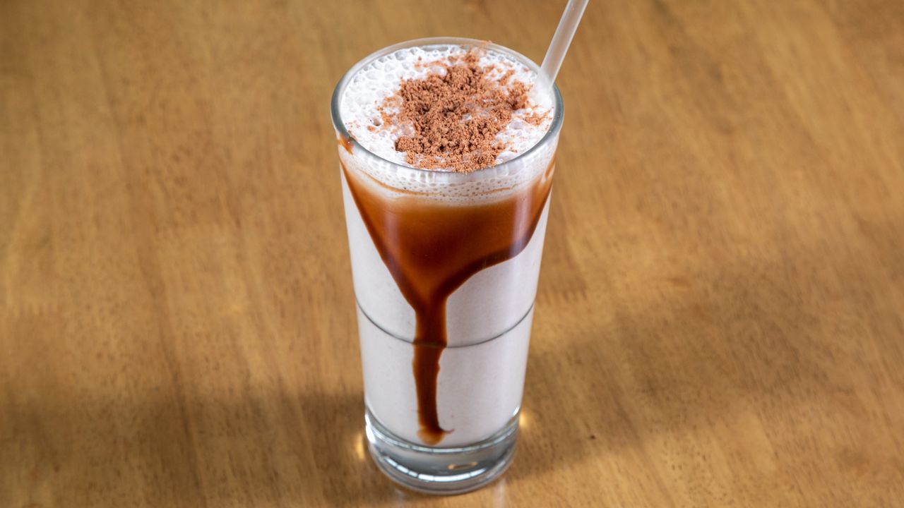 Dino Milo Shake