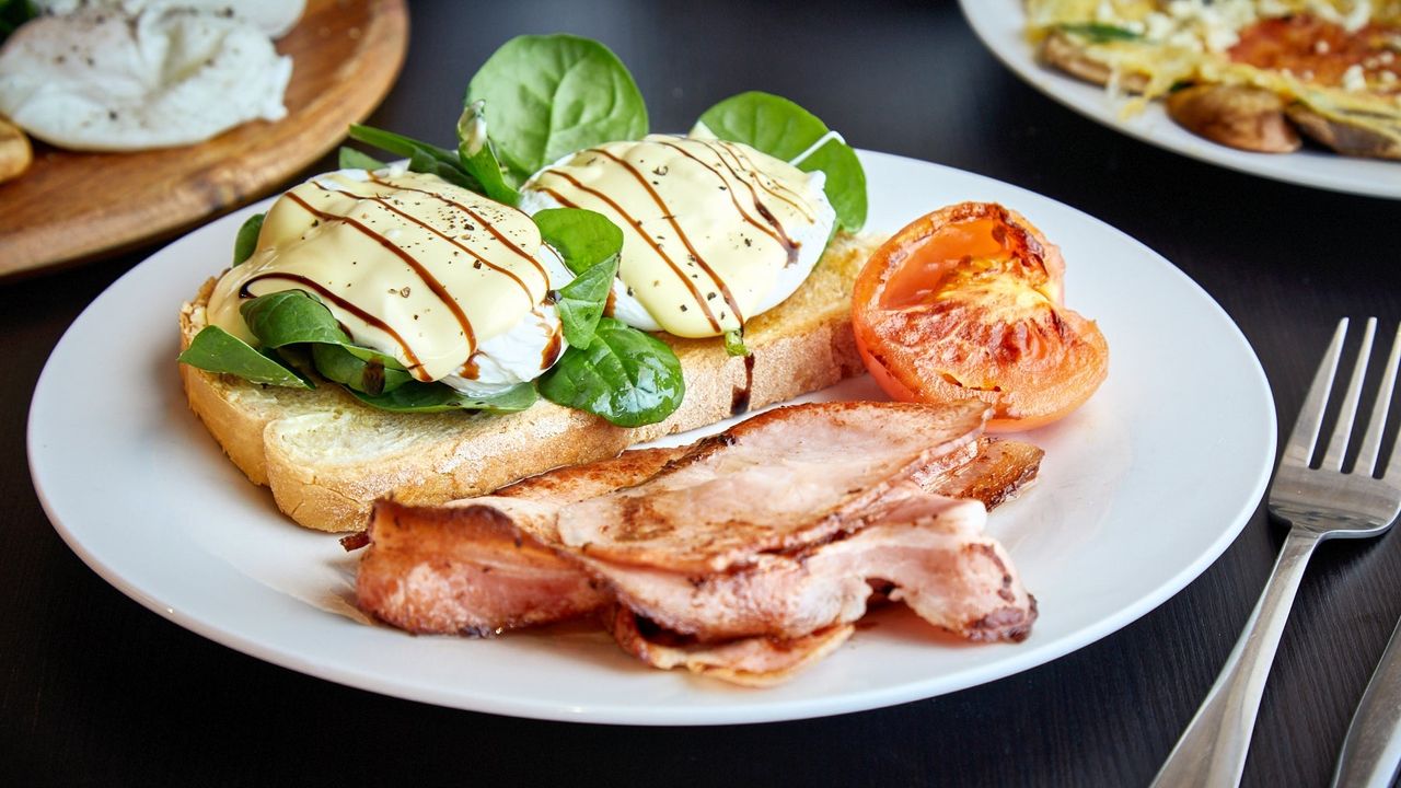 Eggs Benedict