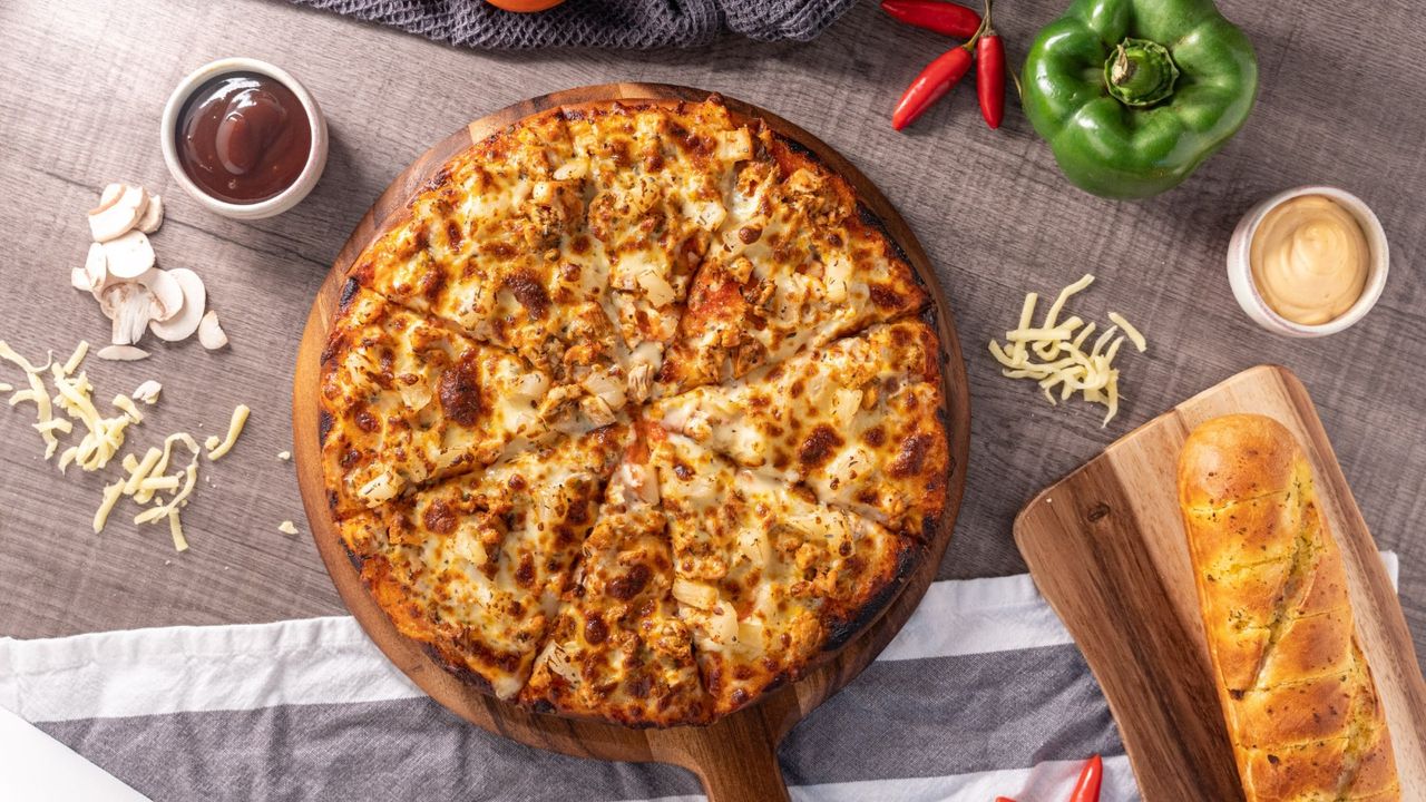 Hawaiian Chicken Pizza