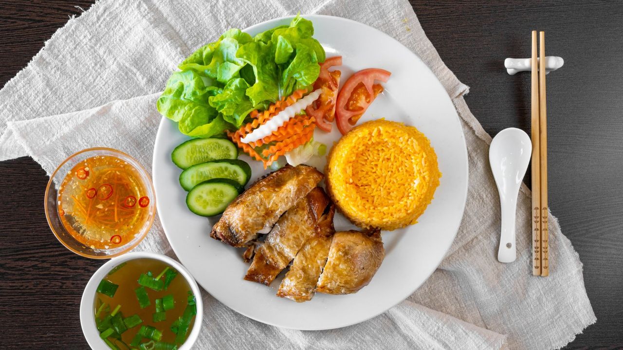 Crispy Skin Chicken With Tomato Rice