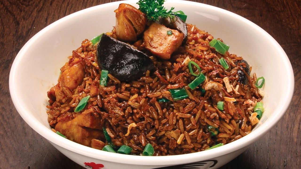F5. Chicken & Mushroom Fried Rice