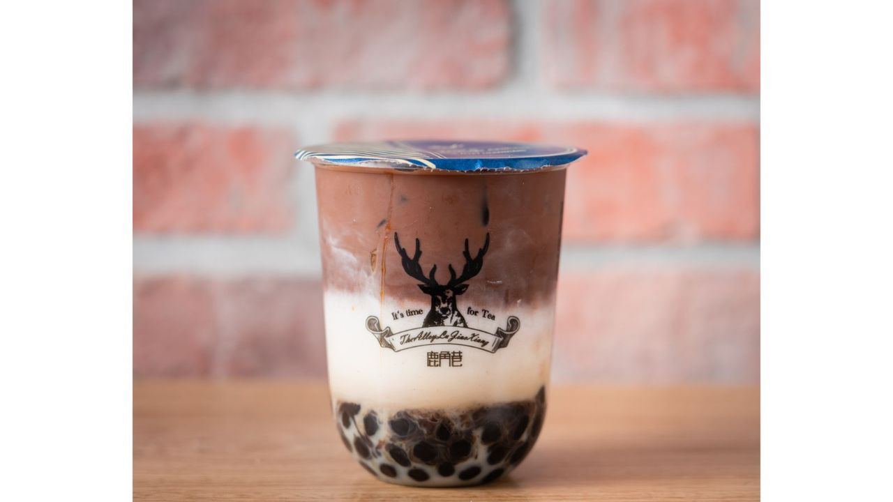 Brown Sugar Deerioca and Cocoa Fresh Milk