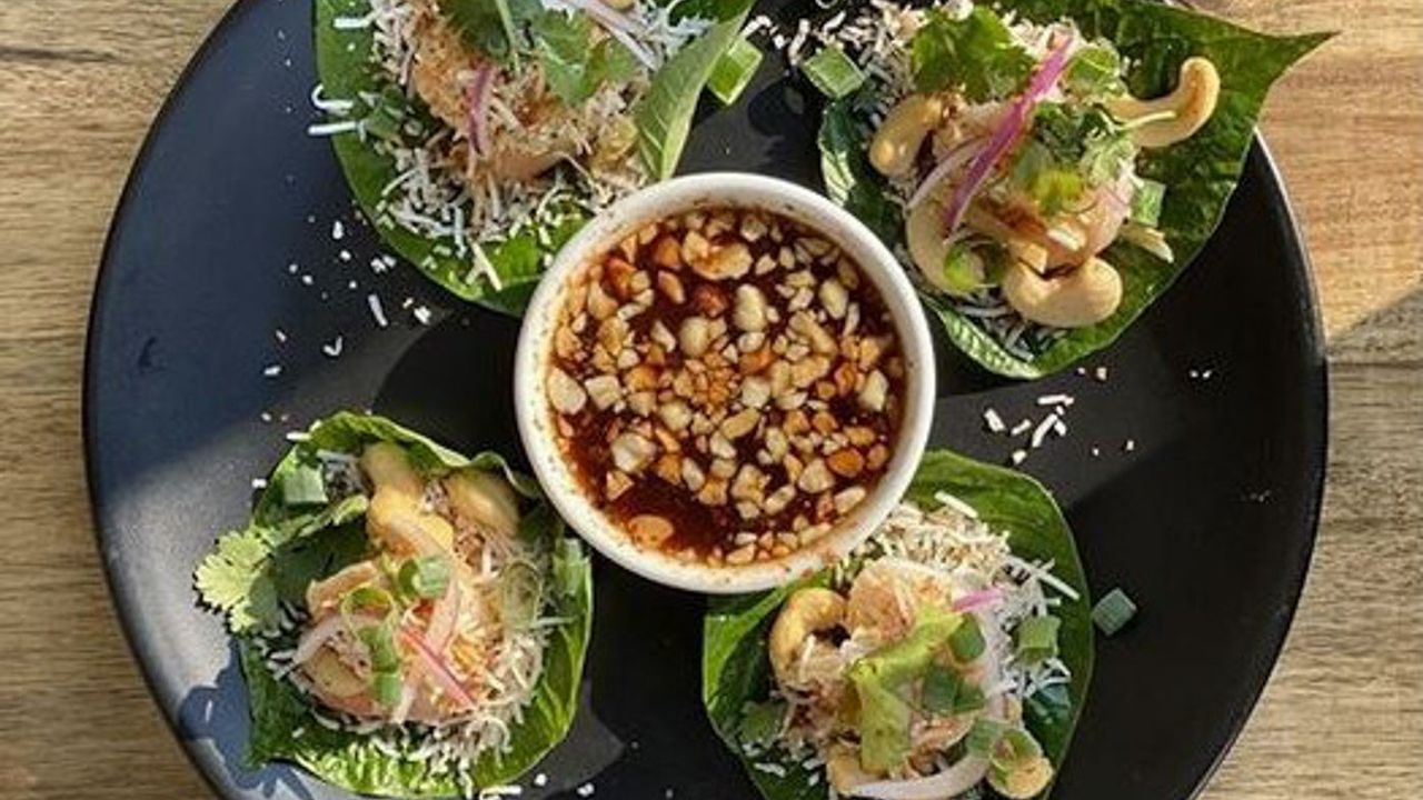 Betel (2 Pieces)