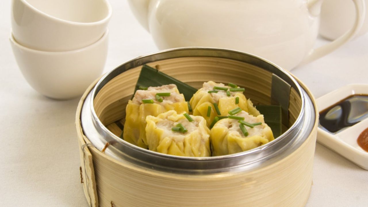 Dim Sims (Steamed) (4 Pieces)