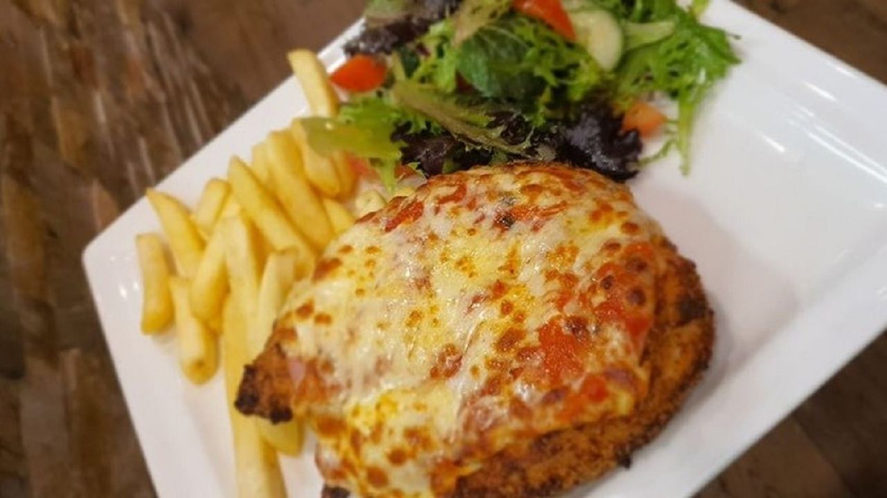 Chicken Parmigiana
