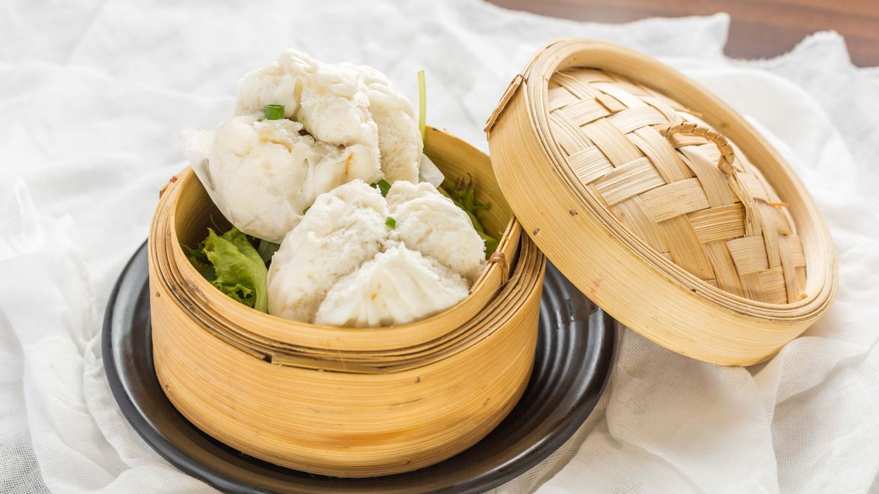 Steamed Pork Bun (2)
