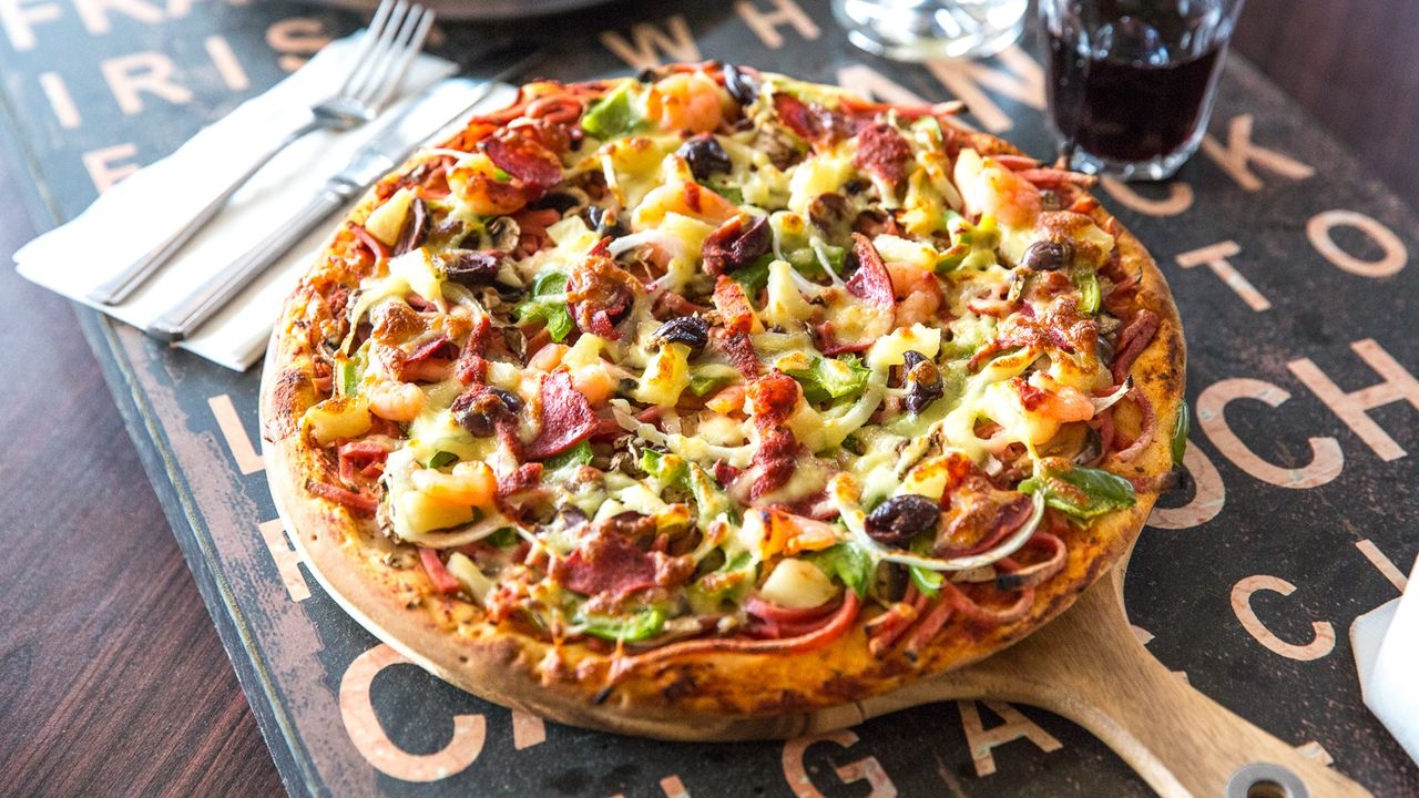Super Lot Pizza (Large)