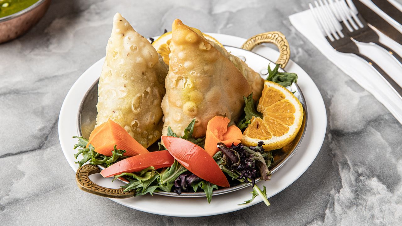 1. Vegetable Samosa (2)