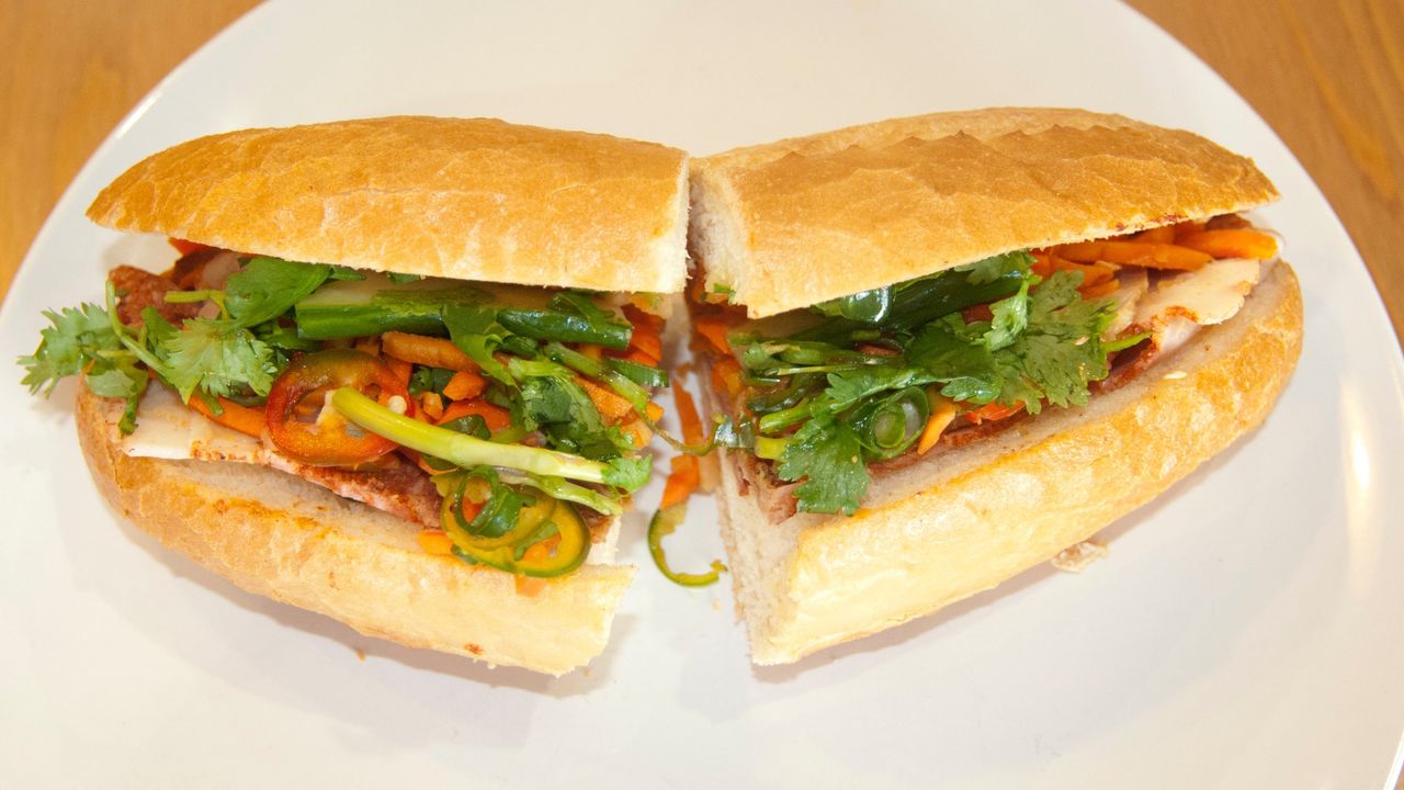 Banh Mi Thit