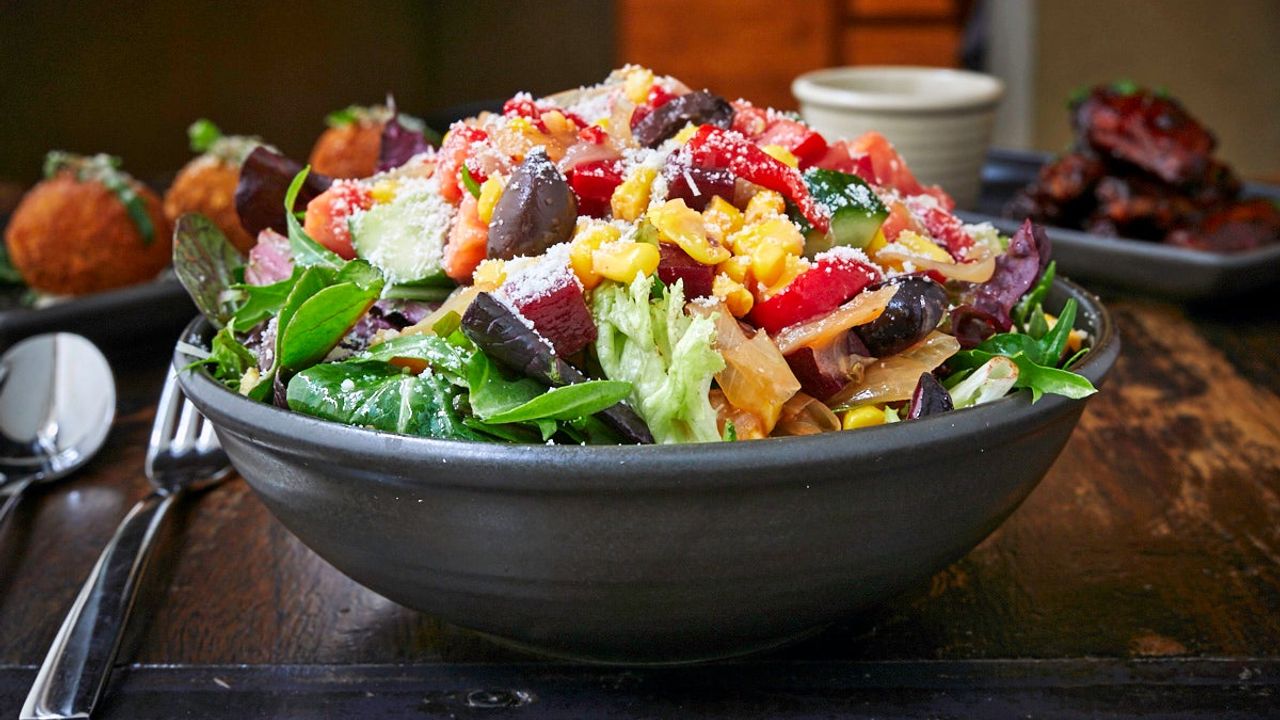 Toki Salad (V)(GF)