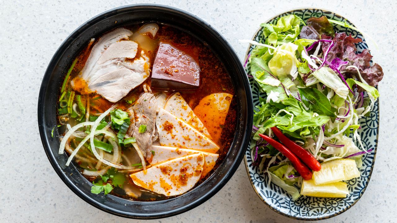 41. Combination Spicy Soup (BBH)