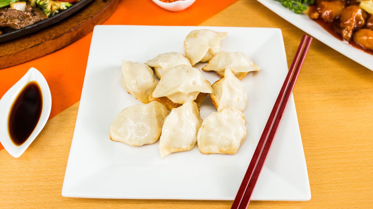Pan Fried Vegetarian Dumplings (V)