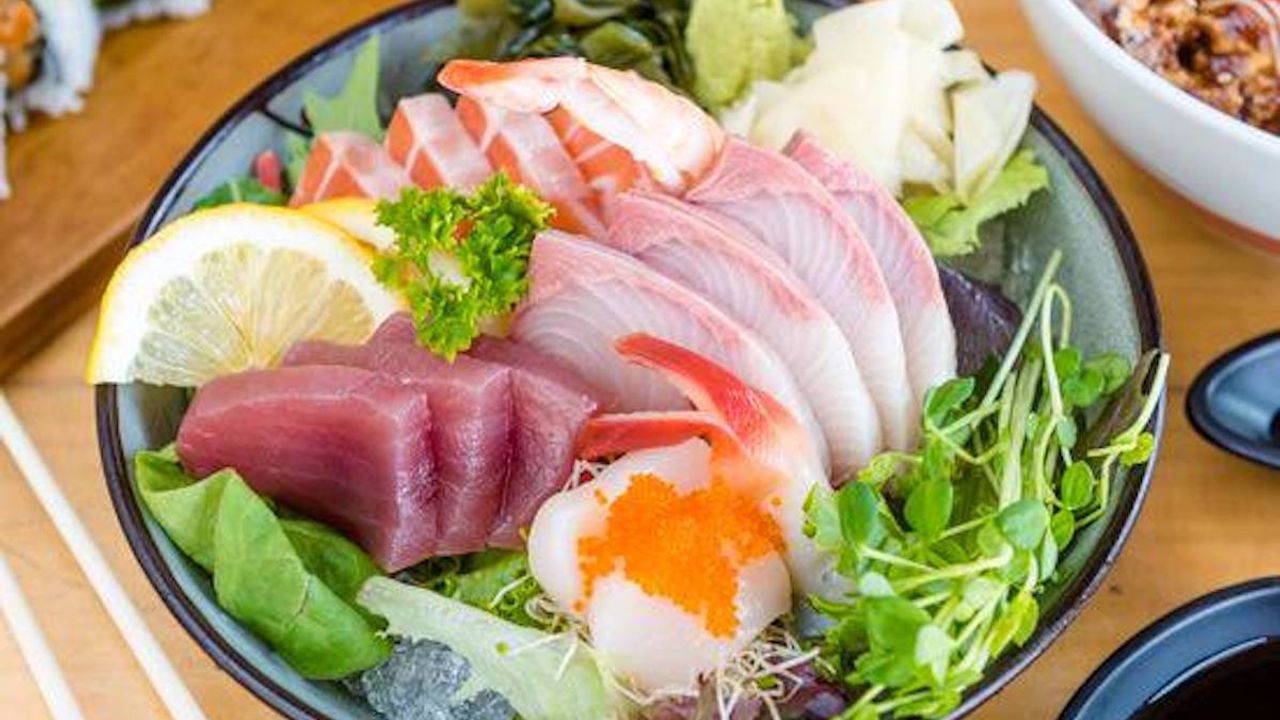 Sashimi Plate Large (21pcs)