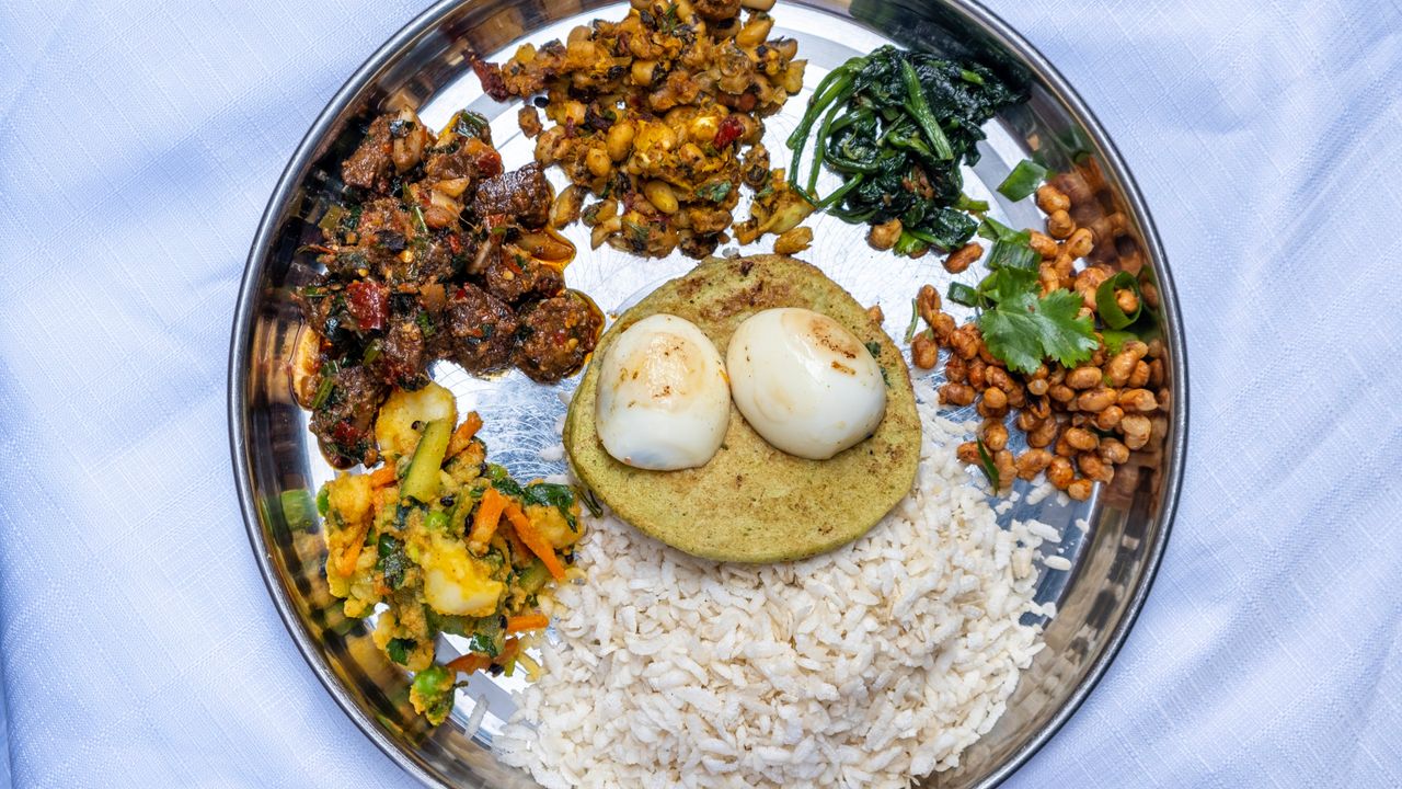 Newari Set